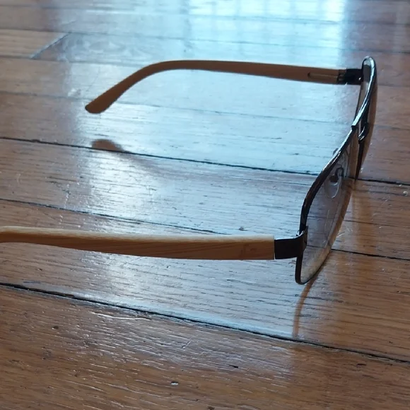 Habibe Sunglasses (2) With Cases - Picture 7 of 10